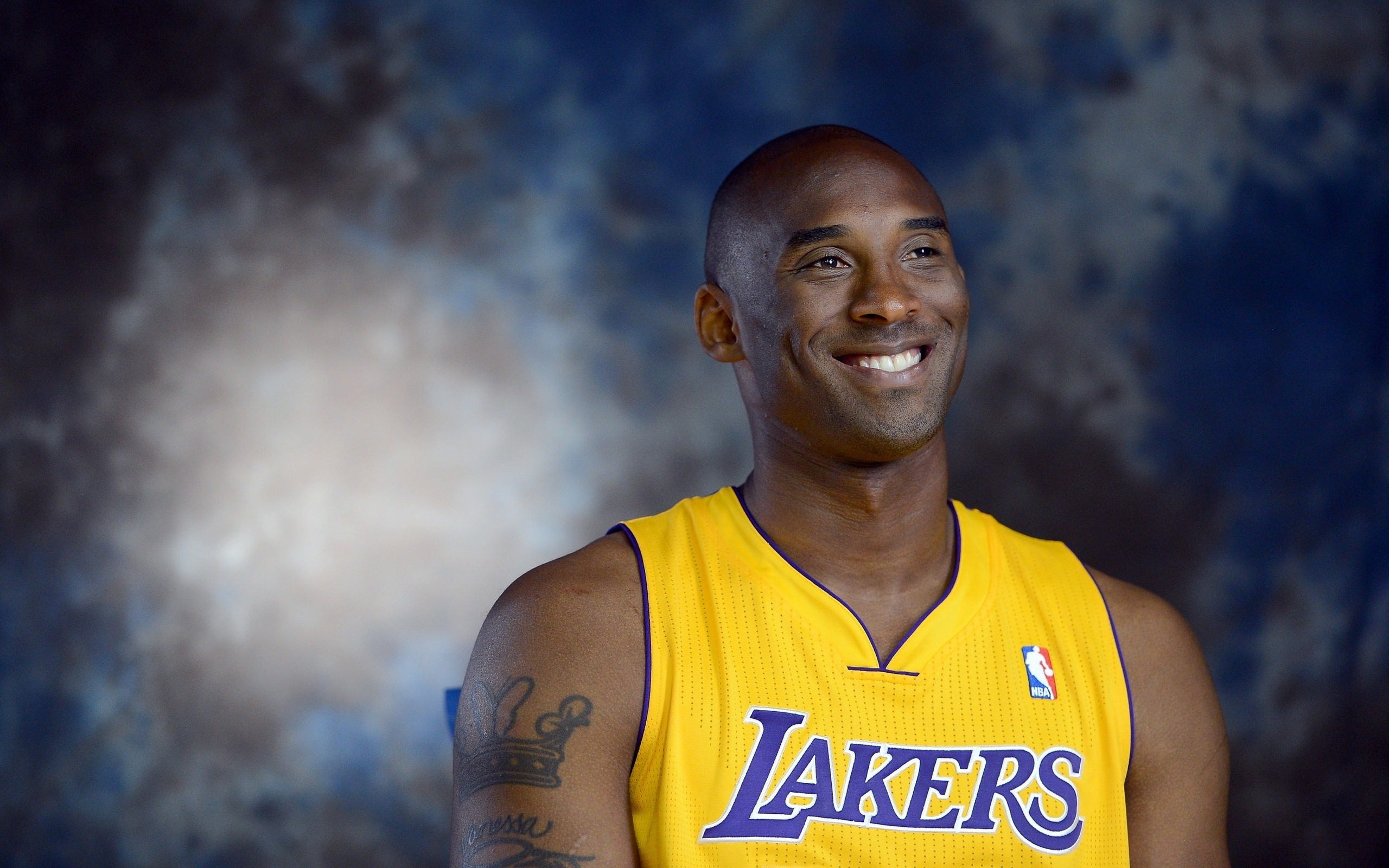 穿到禁区点 穿到禁区点