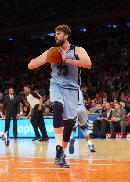 边翼卫包抄 边翼卫包抄